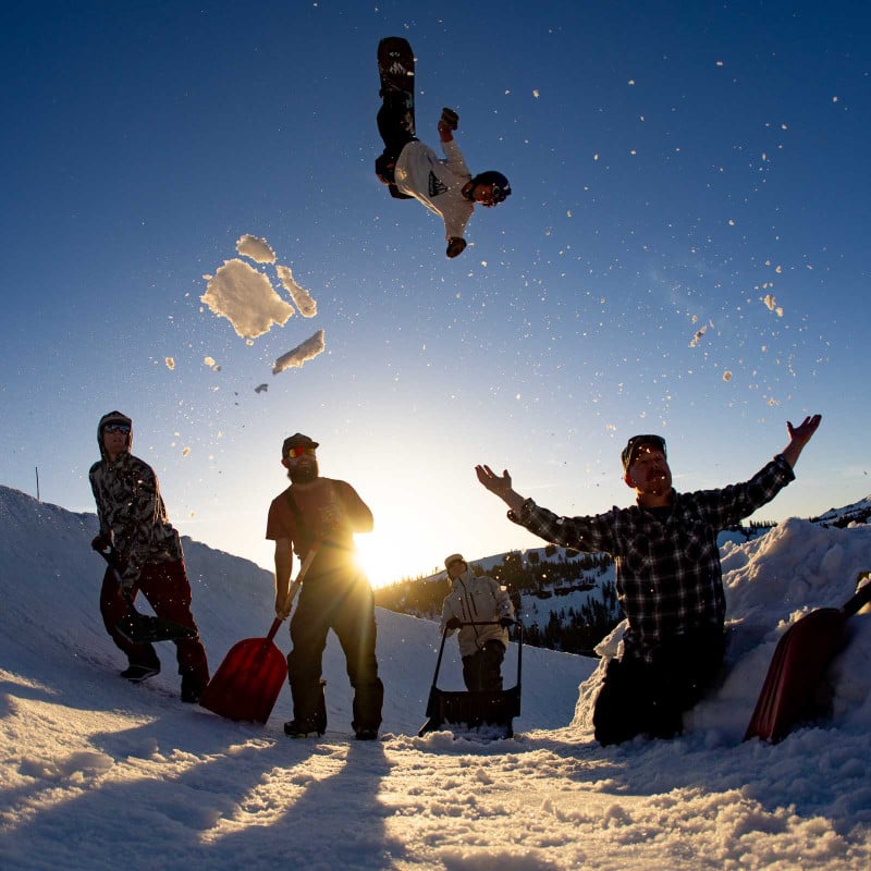 Men's Mountain Twin Snowboard 2024 | Jones Snowboards