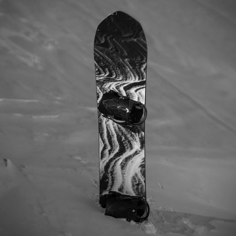 Stratos x Andrew Miller Snowboard Limited Release