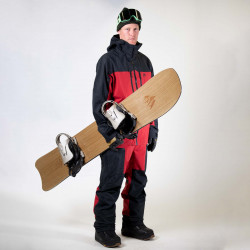 Jones team rider Harry Kearney wearing the Shralpinist 3L GORE-TEX PRO jacket in safety red