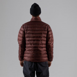 **Rider is 5’11, 155 lbs and wears a size L **Rider is 5’11, 155 lbs and wears a size L