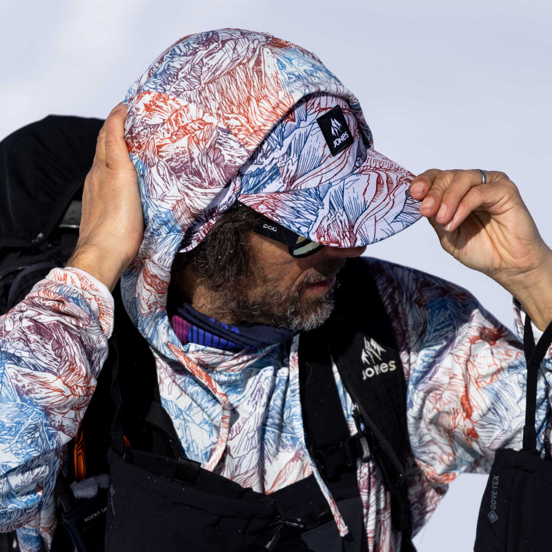 Jeremy Jones wears the Shasta Rama Recycled Cap in Mountain Ombre.